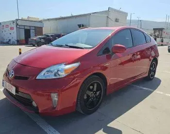 Toyota Prius 2015 Тбилиси