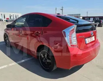 Toyota Prius 1.8L 2015 Тбилиси - изображение 7