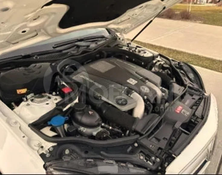 Mercedes E AMG 5.5L 2015 Тбилиси - изображение 6
