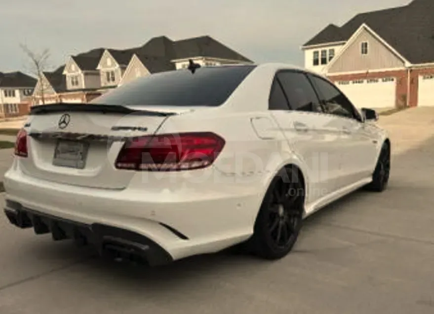 Mercedes E AMG 5.5L 2015 Тбилиси - изображение 3