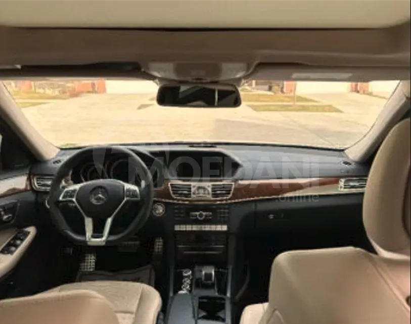 Mercedes E AMG 5.5L 2015 Тбилиси - изображение 8