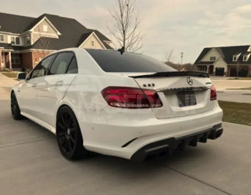 Mercedes E AMG 5.5L 2015 Тбилиси - изображение 2