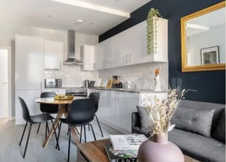 Apartments For Rent four-room 180м² 6/16 floor Tbilisi - photo 2