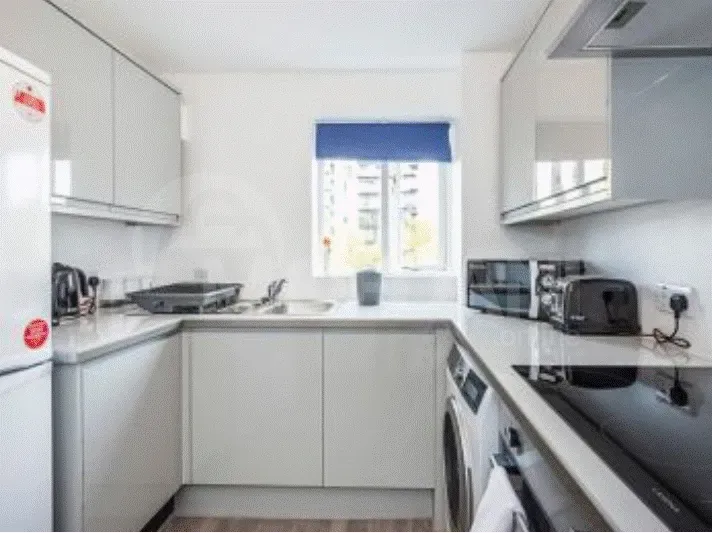 ქირავდება 4 ოთახიანი ბინა 138მ² 5/14 სართ თბილისი - photo 5