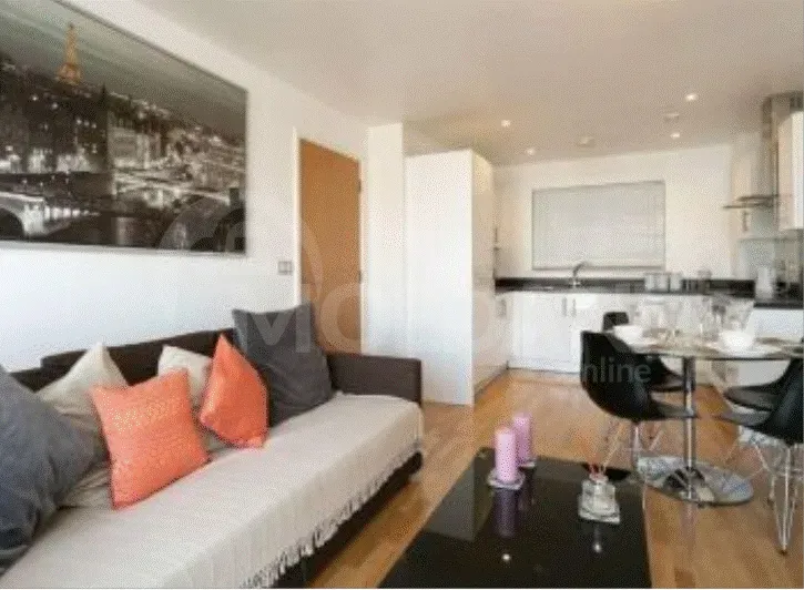 Apartments For Rent five-room 190м² 6/11 floor Tbilisi - photo 1