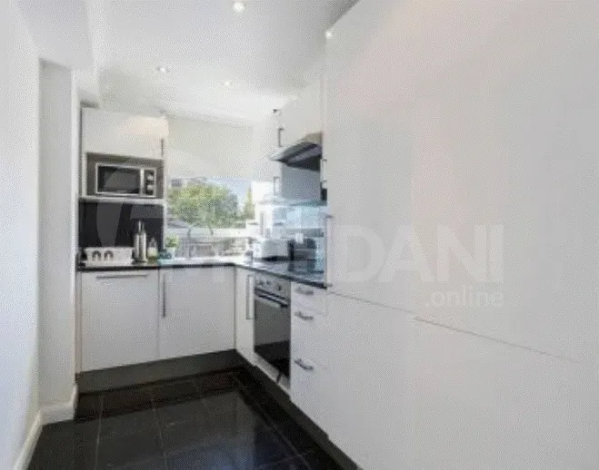 Apartments For Rent five-room 208м² 4/12 floor Tbilisi - photo 8