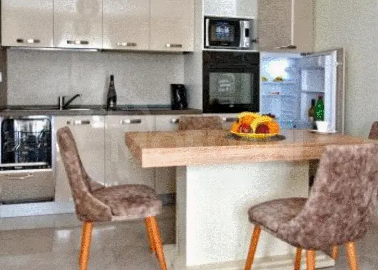 ქირავდება 3 ოთახიანი ბინა 98მ² 6/10 სართ თბილისი - photo 2