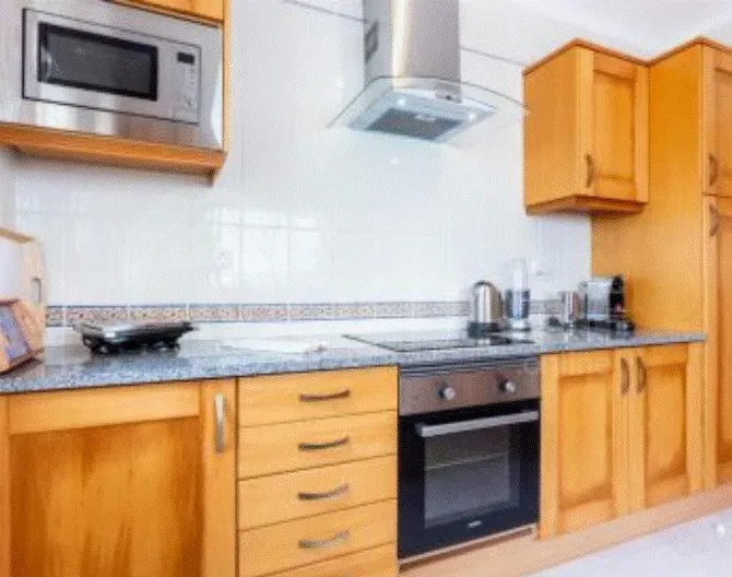 ქირავდება 3 ოთახიანი ბინა 104მ² 5/10 სართ თბილისი - photo 2