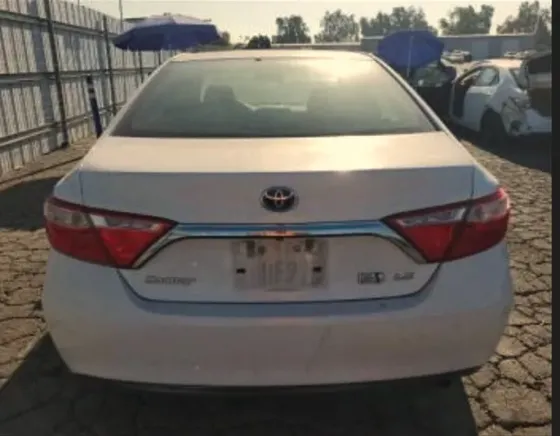 Toyota Camry 2015 Тбилиси