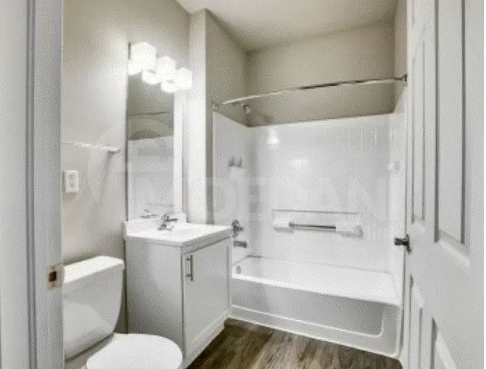 Apartments For Rent five-room 220м² 5/6 floor Tbilisi - photo 3