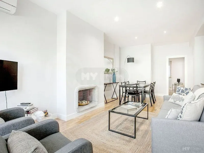 Apartments For Rent five-room 230м² 5/6 floor Tbilisi - photo 2