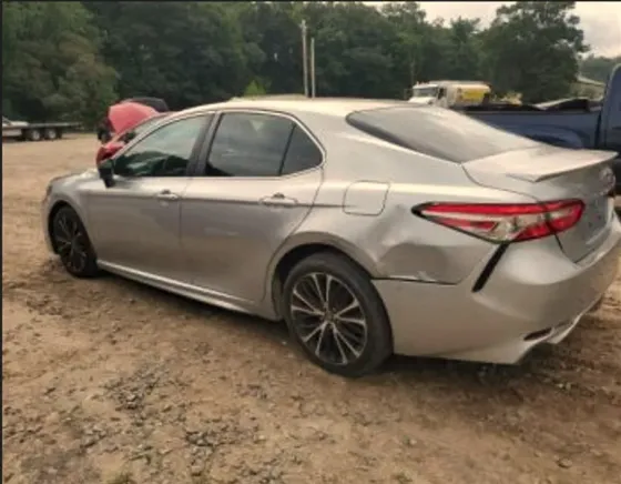 Toyota Camry 2018 თბილისი