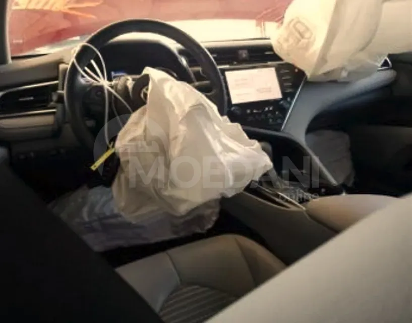 Toyota Camry 2.5L 2018 Тбилиси - изображение 8