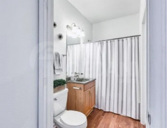 Apartments For Rent five-room 220м² 5/6 floor Tbilisi - photo 2