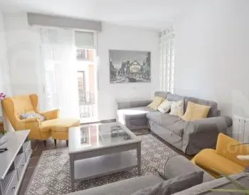 Apartments For Rent five-room 135м² 4/8 floor Tbilisi - photo 1