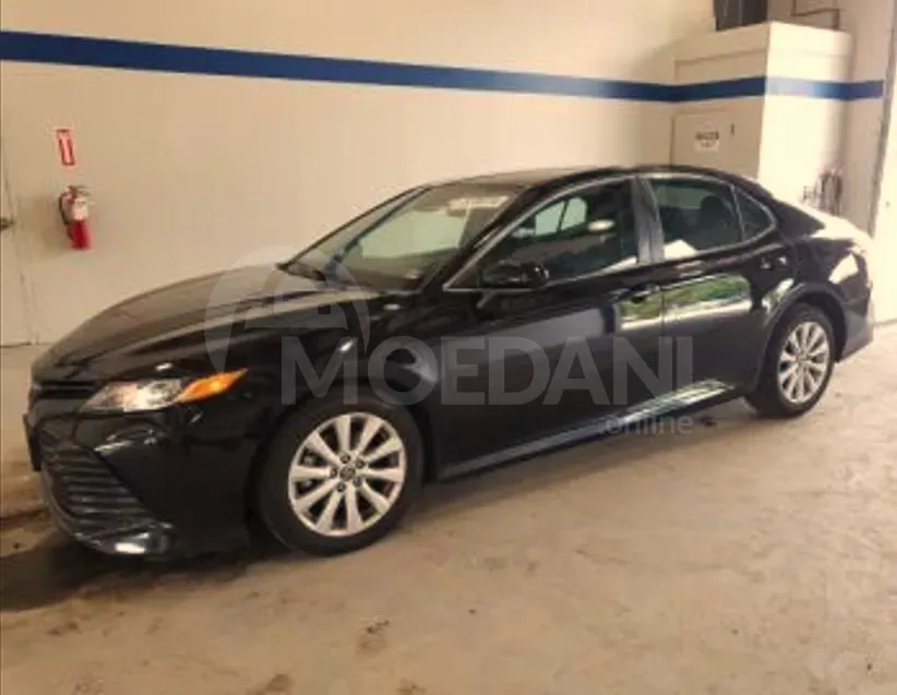Toyota Camry 2.5L 2020 Тбилиси - изображение 1