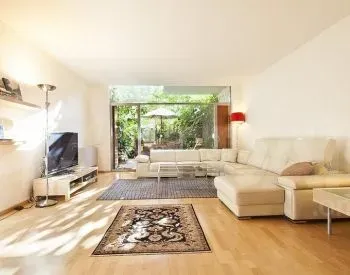 ქირავდება სახლი 325м² თბილისი - photo 1