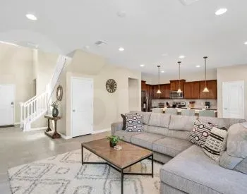 ქირავდება სახლი 270м² თბილისი - photo 1