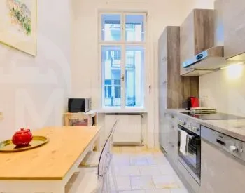 Apartments For Rent three-room 82м² 4/6 floor Tbilisi - photo 4