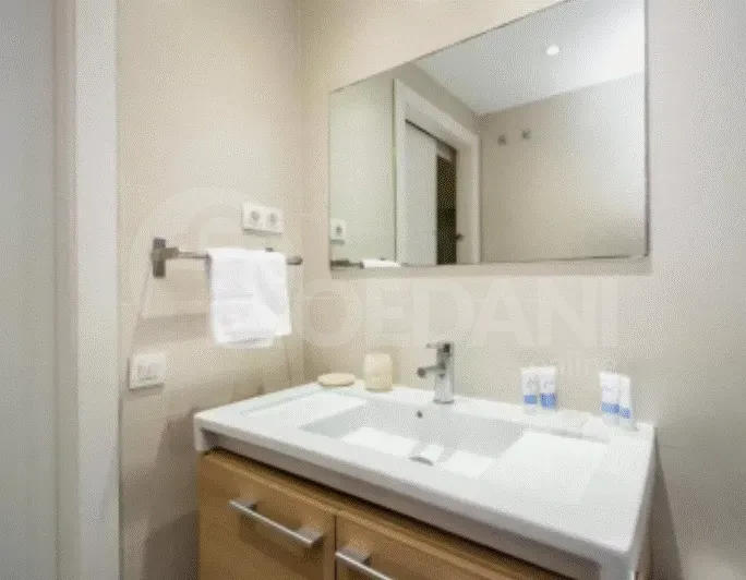 Apartments For Rent three-room 88м² 4/4 floor Tbilisi - photo 2