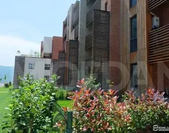 Apartments For Rent five-room 165м² 3/5 floor Tbilisi - photo 2