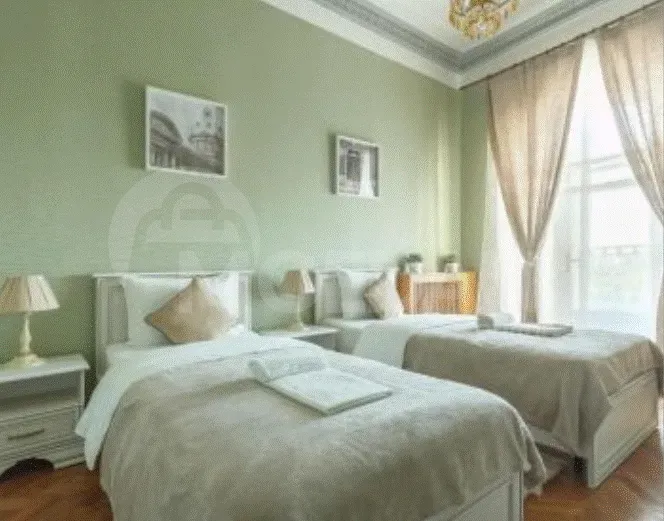 Apartments For Rent three-room 132м² 3/3 floor Tbilisi - photo 4