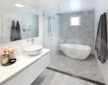 Apartments For Rent three-room 112м² 5/10 floor Tbilisi - photo 2