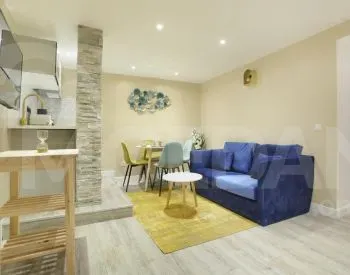 Apartments For Rent three-room 114м² 5/8 floor Tbilisi - photo 1