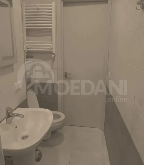 Сдам 2-комн. квартиру на сутки в Тбилиси  55м² 7/23 эт. Тбилиси - изображение 2