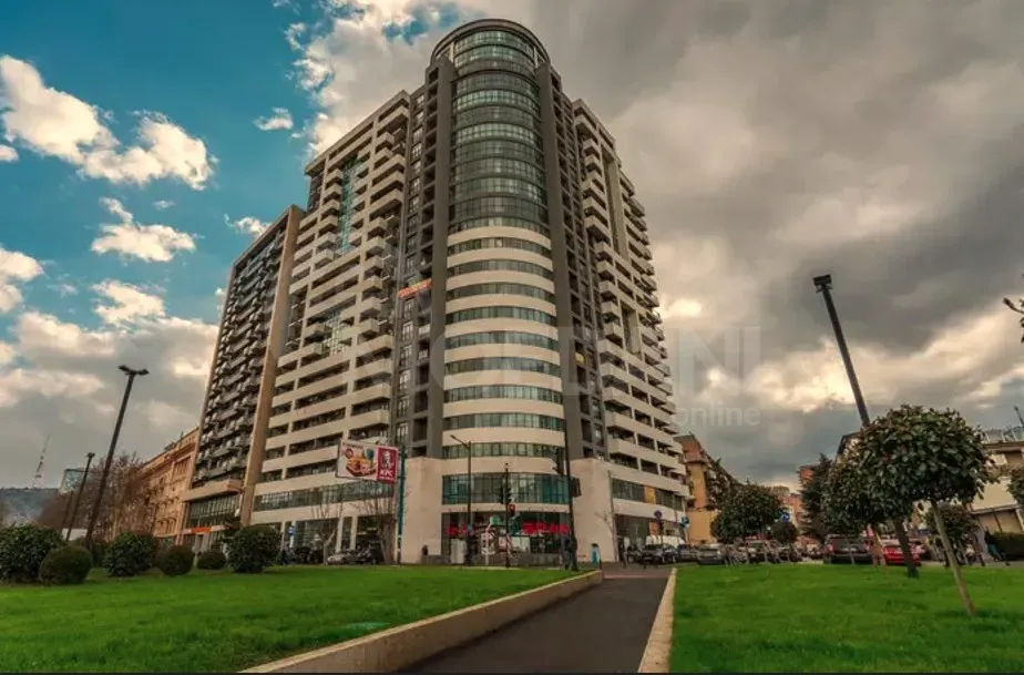 Сдам 2-комн. квартиру на сутки в Тбилиси  70м² 20/22 эт. Тбилиси - изображение 6