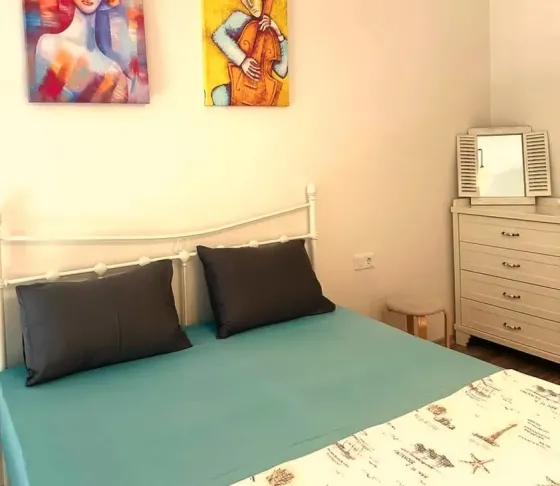 ქირავდება 2 ოთახიანი ბინა 52მ² 5/21 სართ თბილისი