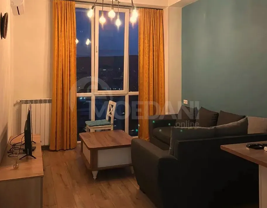 ქირავდება 2 ოთახიანი ბინა 50მ² 13/13 სართ თბილისი - photo 1