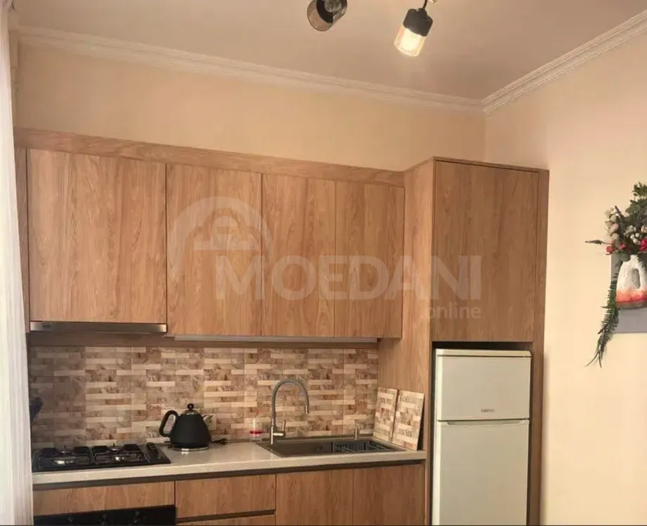 ქირავდება 2 ოთახიანი ბინა 42მ² 2/5 სართ თბილისი - photo 6