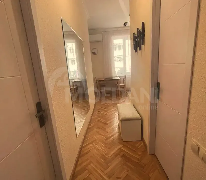 ქირავდება 2 ოთახიანი ბინა 42მ² 2/5 სართ თბილისი - photo 2