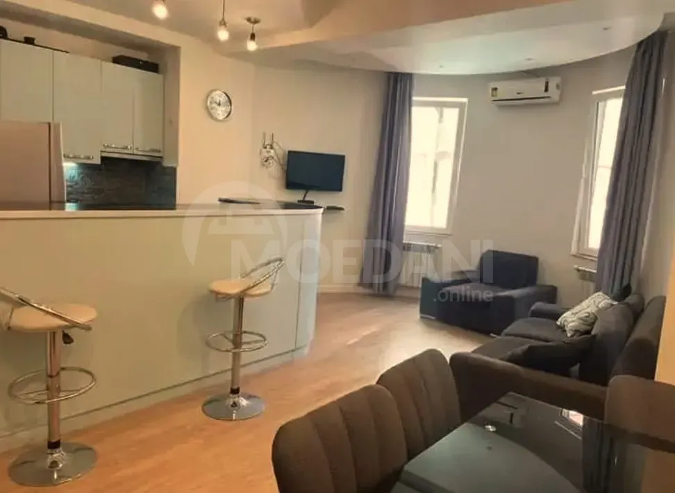 ქირავდება 4 ოთახიანი ბინა 98მ² 8/16 სართ თბილისი - photo 5