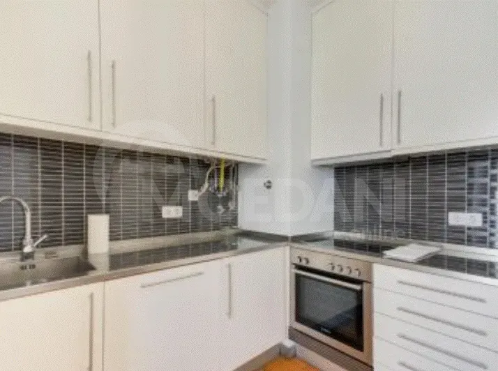 Apartments For Rent three-room 112м² 5/10 floor Tbilisi - photo 6