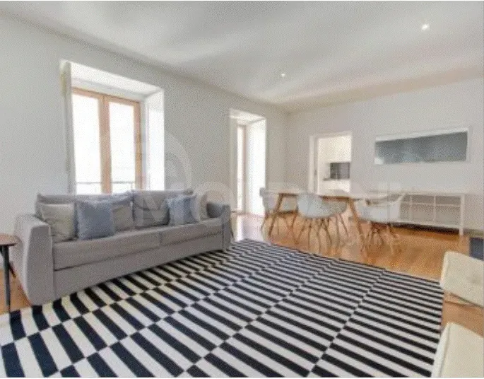 Apartments For Rent three-room 112м² 5/10 floor Tbilisi - photo 4