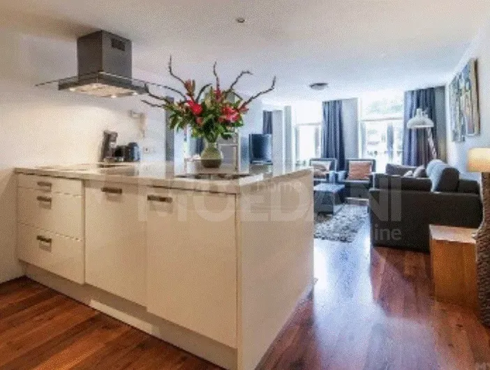 Сдам 3-комн. квартиру 117м² 3/12 эт. Тбилиси - изображение 2