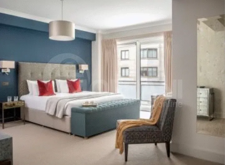 Apartments For Rent five-room 157м² 4/5 floor Tbilisi - photo 1