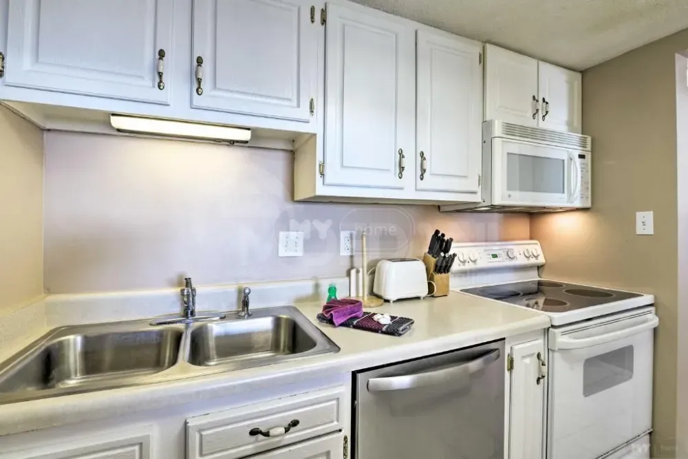 Apartments For Rent three-room 132м² 5/12 floor Tbilisi - photo 7