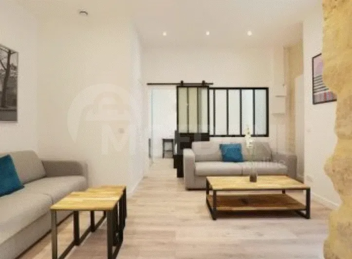 Apartments For Rent five-room 190м² 4/5 floor Tbilisi - photo 4