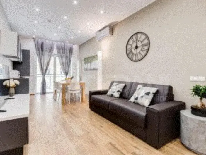 Apartments For Rent five-room 185м² 6/12 floor Tbilisi - photo 1