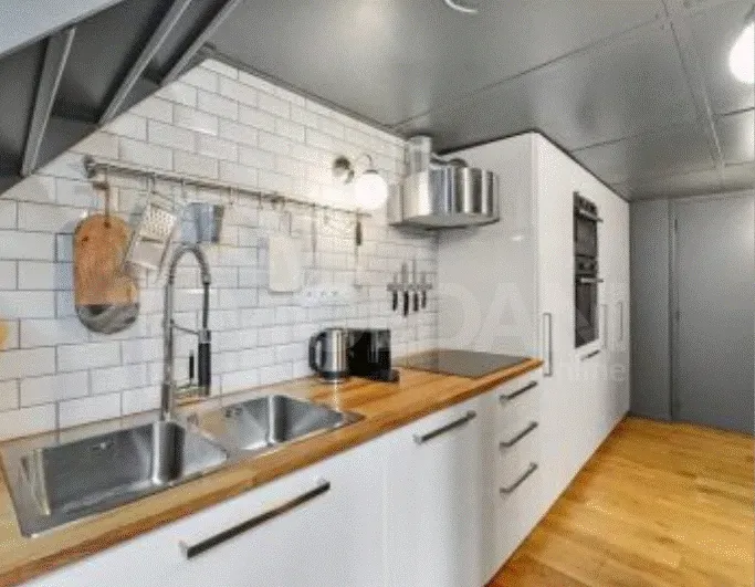 Apartments For Rent five-room 172м² 2/6 floor Tbilisi - photo 7