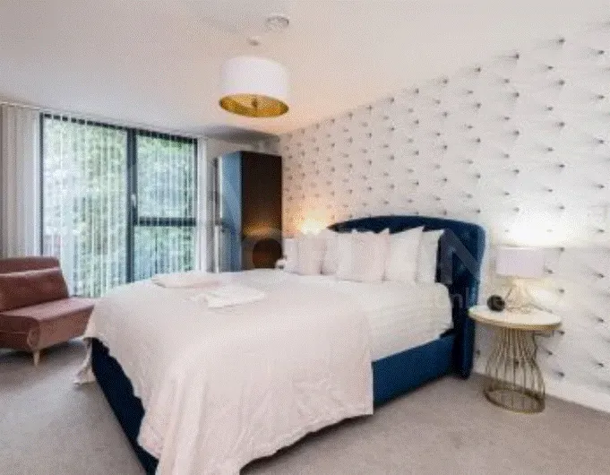 ქირავდება 4 ოთახიანი ბინა 153მ² 6/9 სართ თბილისი - photo 1