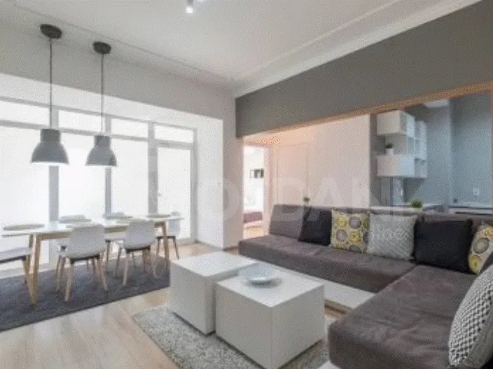 Apartments For Rent five-room 238м² 5/8 floor Tbilisi - photo 2