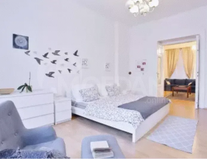 Apartments For Rent five-room 135м² 5/12 floor Tbilisi - photo 2