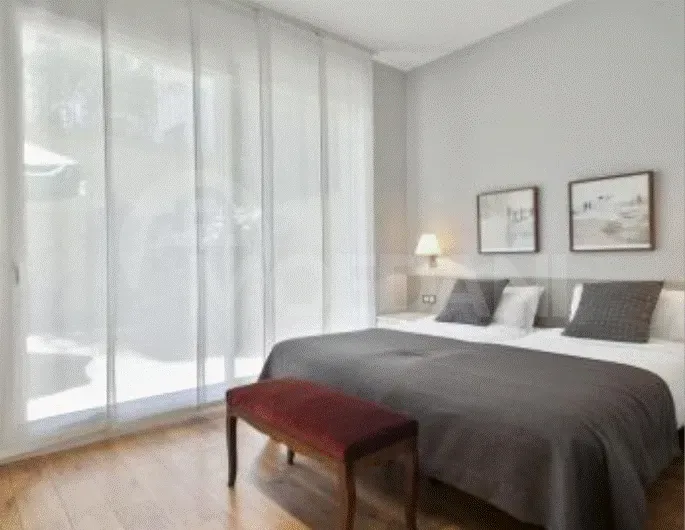 Apartments For Rent three-room 160м² 7/11 floor Tbilisi - photo 1