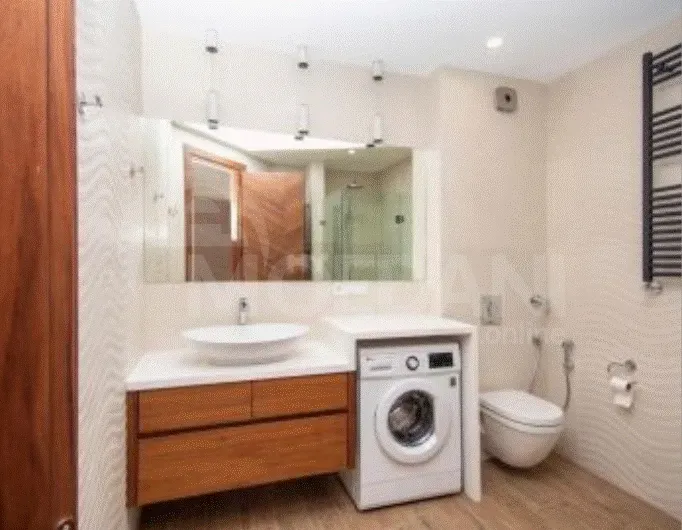 ქირავდება 5 ოთახიანი ბინა 185მ² 12/12 სართ თბილისი - photo 4