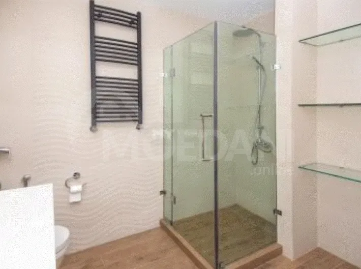 ქირავდება 5 ოთახიანი ბინა 185მ² 12/12 სართ თბილისი - photo 3