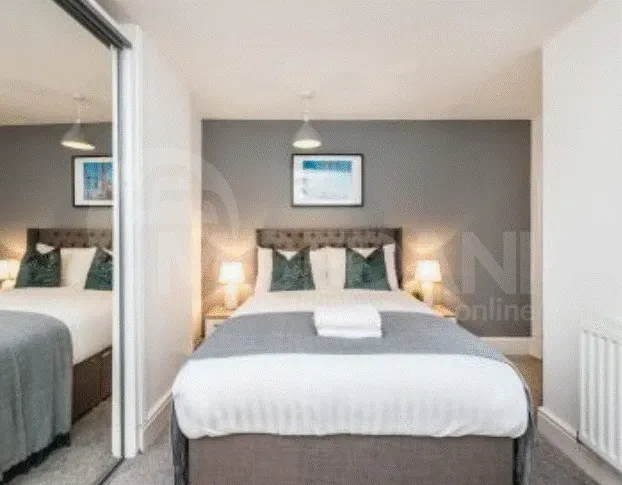 ქირავდება 6 ოთახიანი ბინა 245მ² 8/14 სართ თბილისი - photo 2